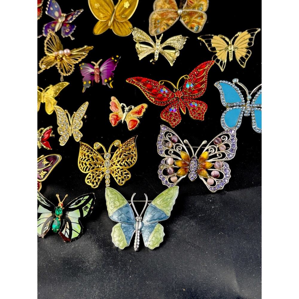 Lot of 28 VTG/Mod Brooches Rhinestone Enamel Crystal Statement -AK-Gerry’s -LC - Picture 7 of 12